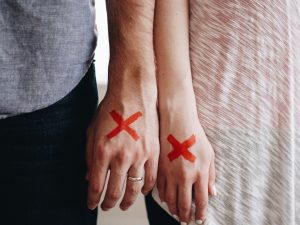 Tarjeta de Familiar Comunitario y Divorcio