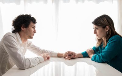 ¿Puedo retirar una denuncia por violencia de género? Analizamos las consecuencias legales.